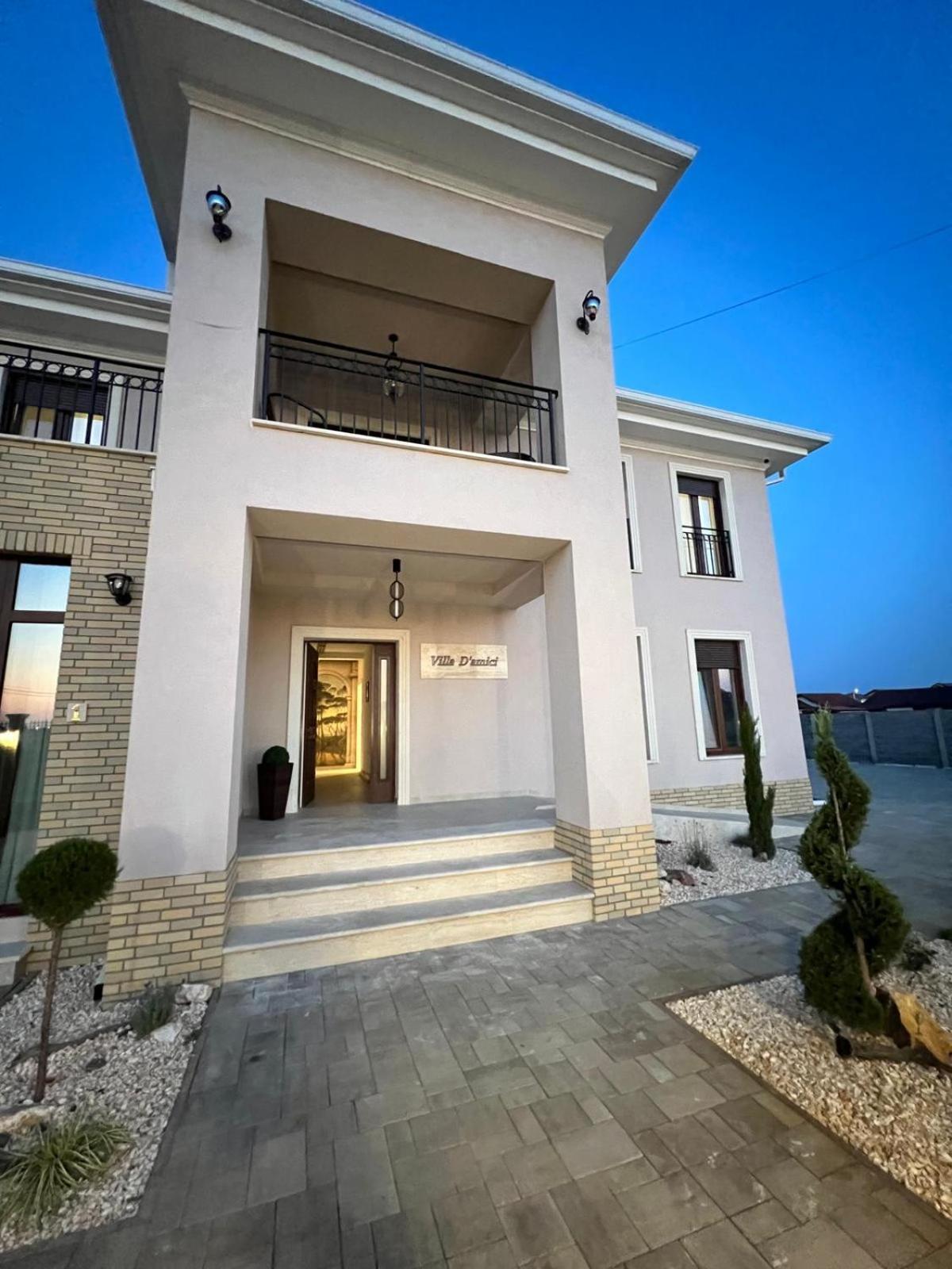Pensiunea Villa D'Amici Mosnita Noua Екстериор снимка